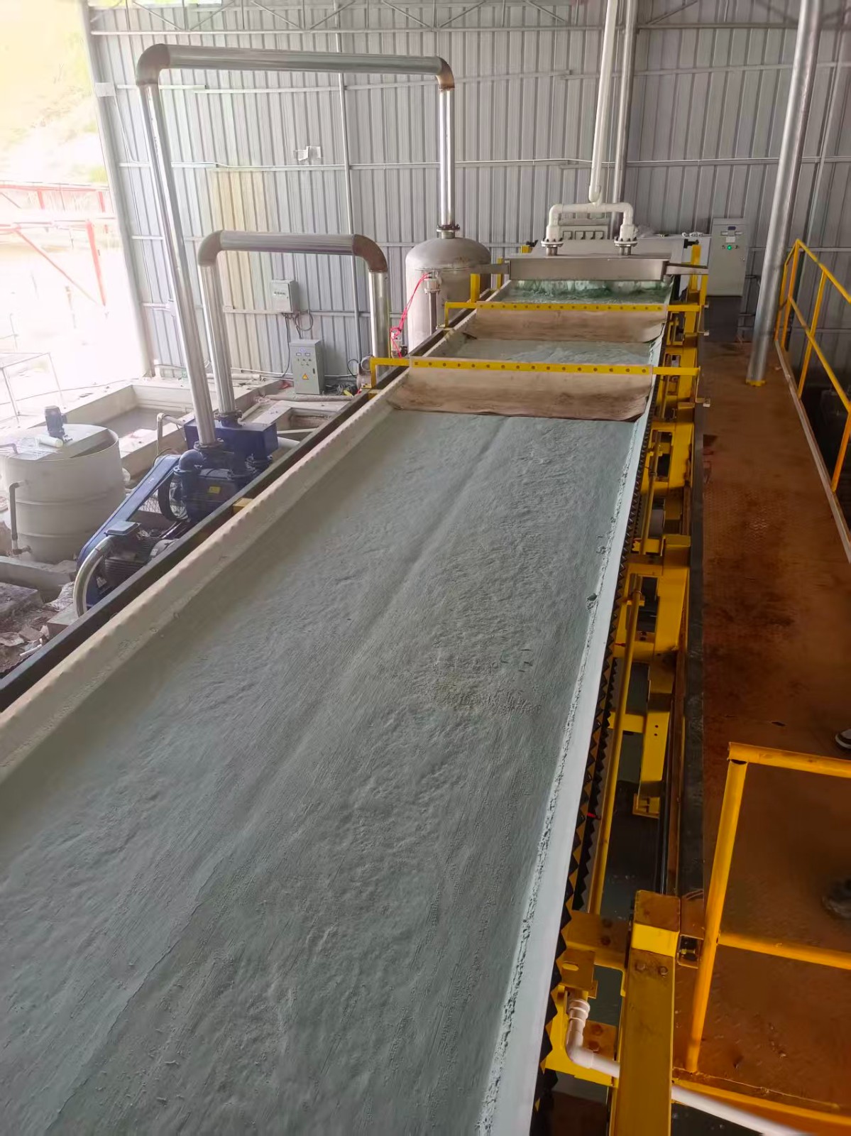 真空帶式過濾機(jī)適合哪些行業(yè)的物料過濾分離？