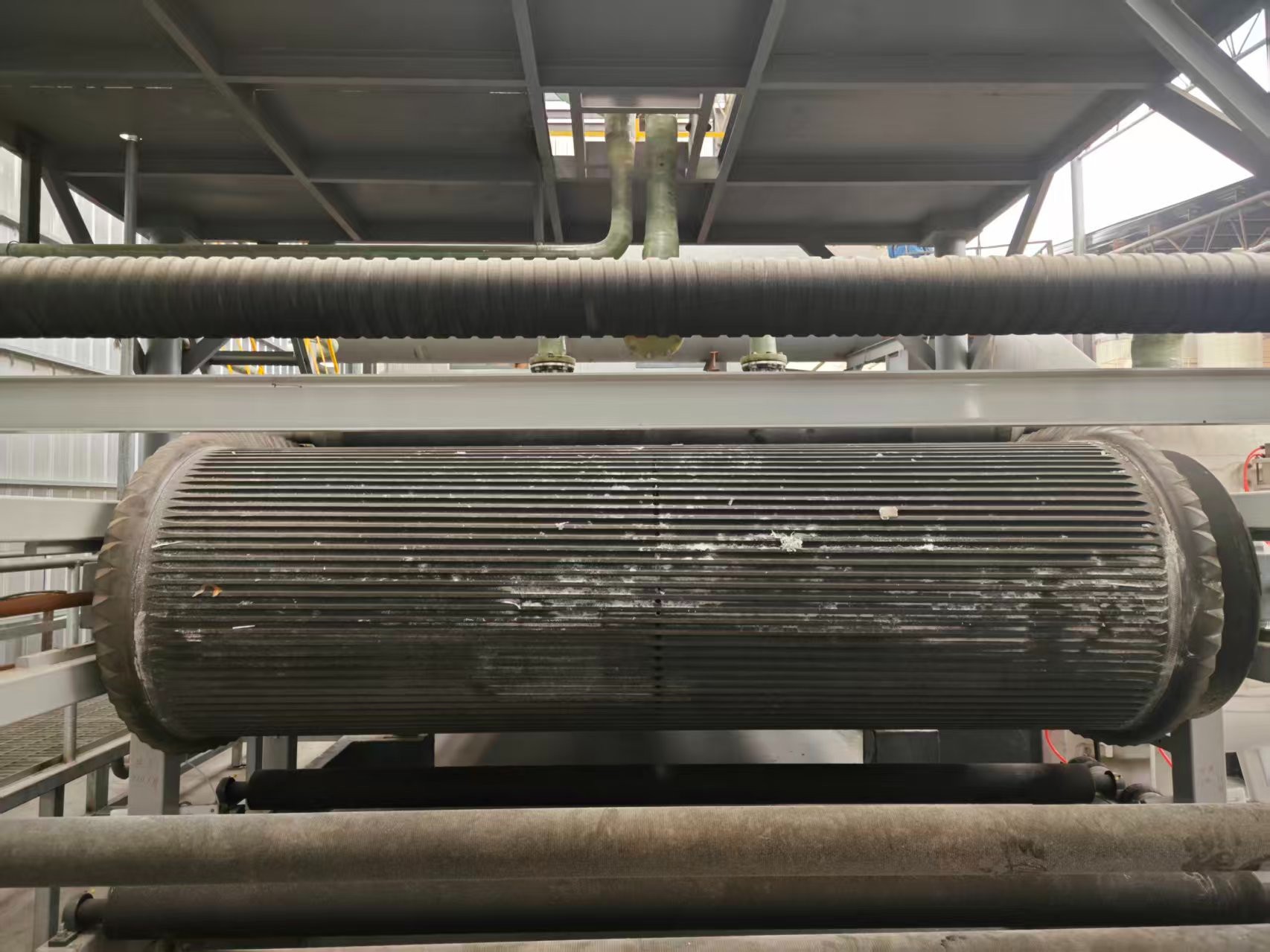 帶式真空過濾機行業(yè)發(fā)展趨勢：智能化、節(jié)能化、定制化